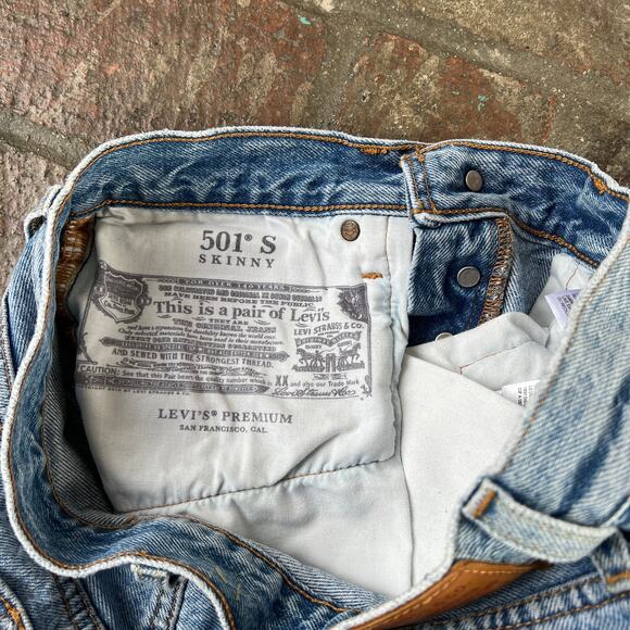 Levis 501 S Skinny Distressed Size 26 - Picture 3 of 4